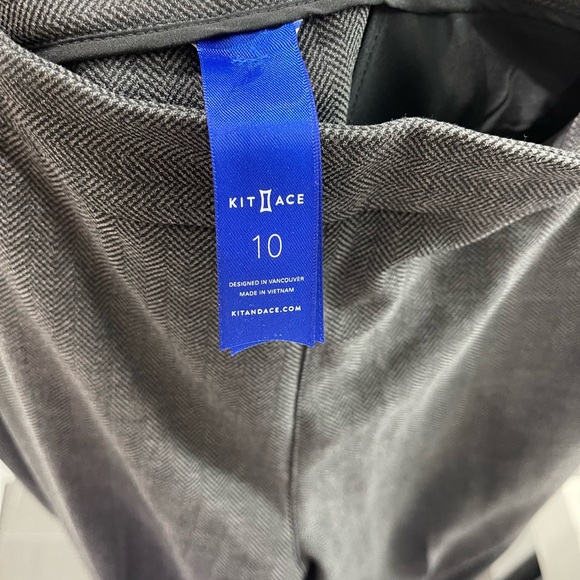 Kit and Ace, size 10, grey skinny pants - Picture 3 of 4